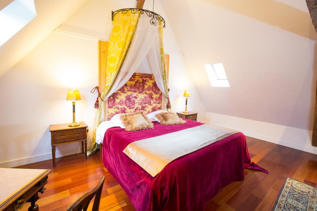Chateau De La Madeleine Bed & Breakfast Pressagny l'Orgueilleux Luaran gambar