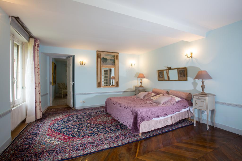 Chateau De La Madeleine Bed & Breakfast Pressagny l'Orgueilleux Luaran gambar