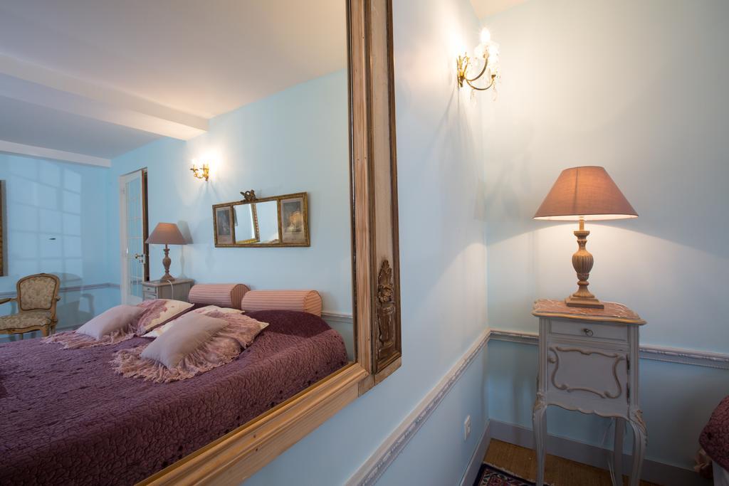 Chateau De La Madeleine Bed & Breakfast Pressagny l'Orgueilleux Luaran gambar